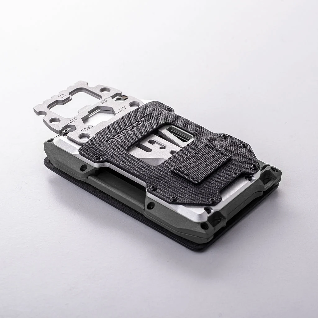 A10 Holster Backplate with MT05 Multi-Tool - Image 7