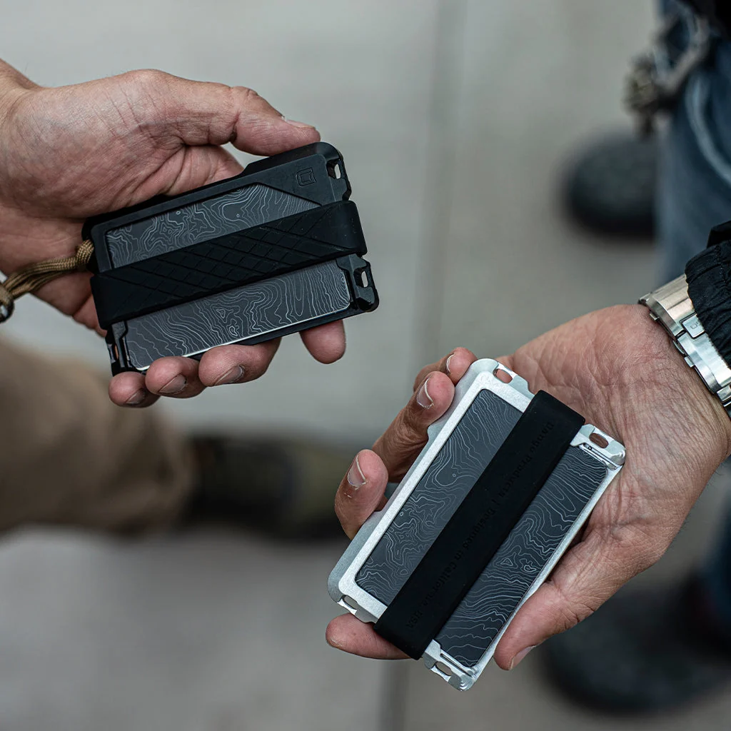 D03 Lite Dapper Rail Wallet - Image 21